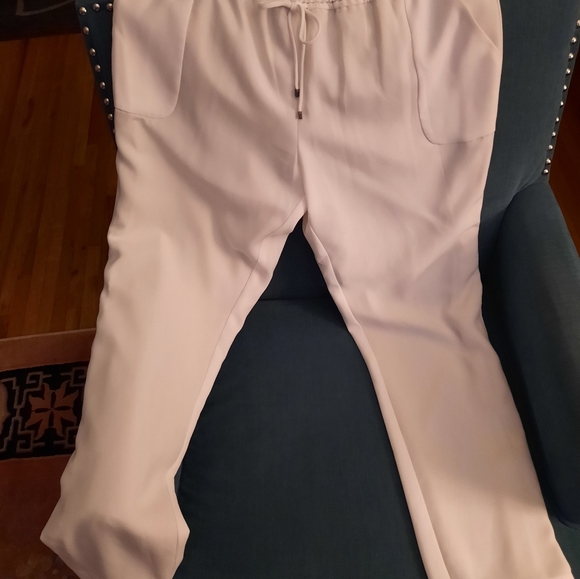 Tahari, Medium, White - Picture 4 of 5